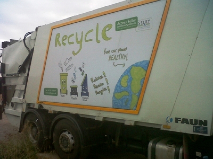 New artwork for recycling wagons unveiled