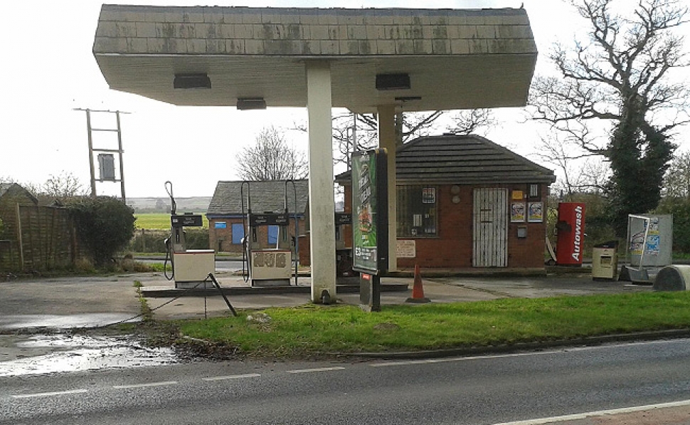 Eyesore petrol station to make way for rose garden war memorial