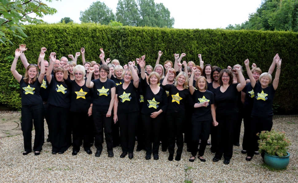 Burn Christmas lights ready for big switch-on with Rock Choir
