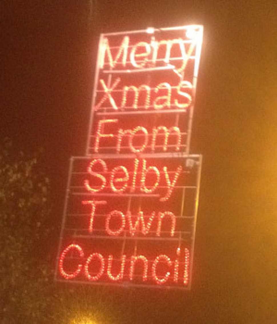 Town Council reveals Christmas lights spending cut by half