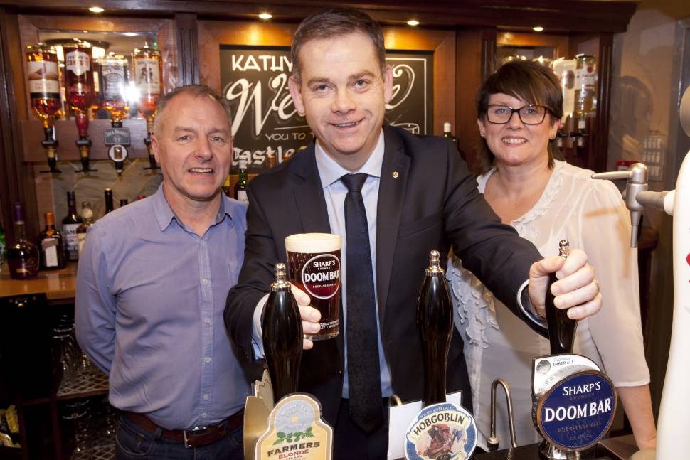 MP drops in for a pint at the new Castle Inn, Cawood