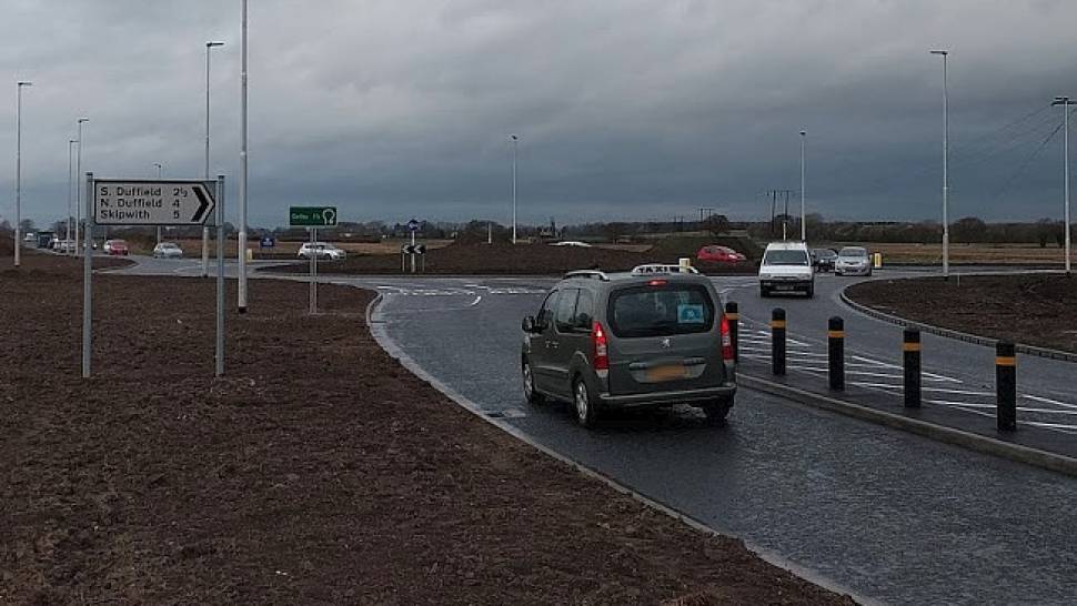 More A19 disruption during Barlby tree works