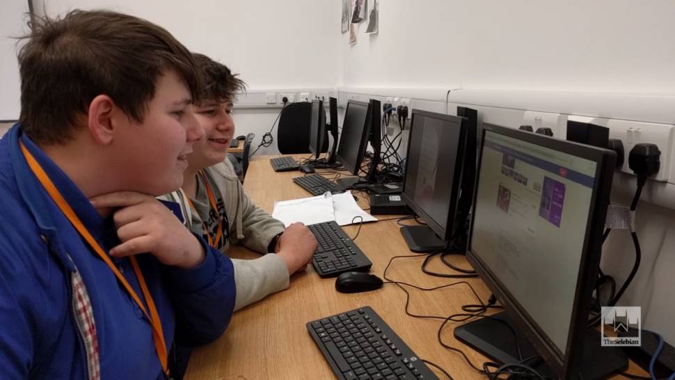 Joke crowdfunder nets Selby brothers their first car